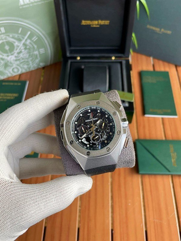 AUDEMARS PIGUET ROYAL OAK CHRONOGRAPH