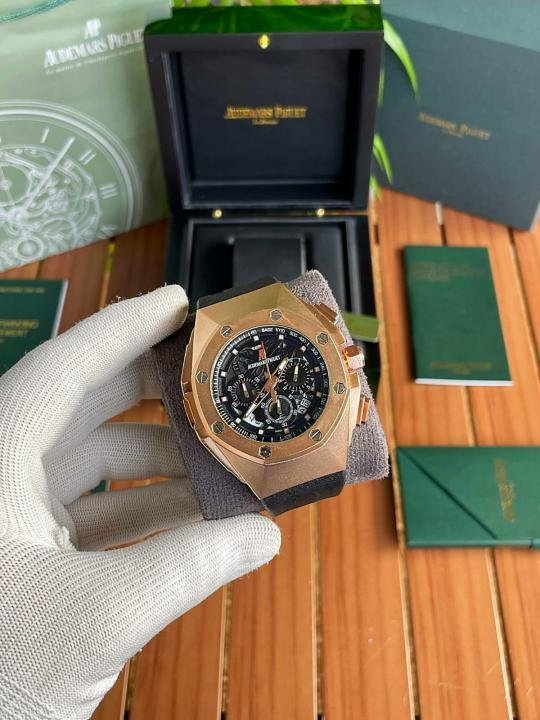 AUDEMARS PIGUET ROYAL OAK CHRONOGRAPH