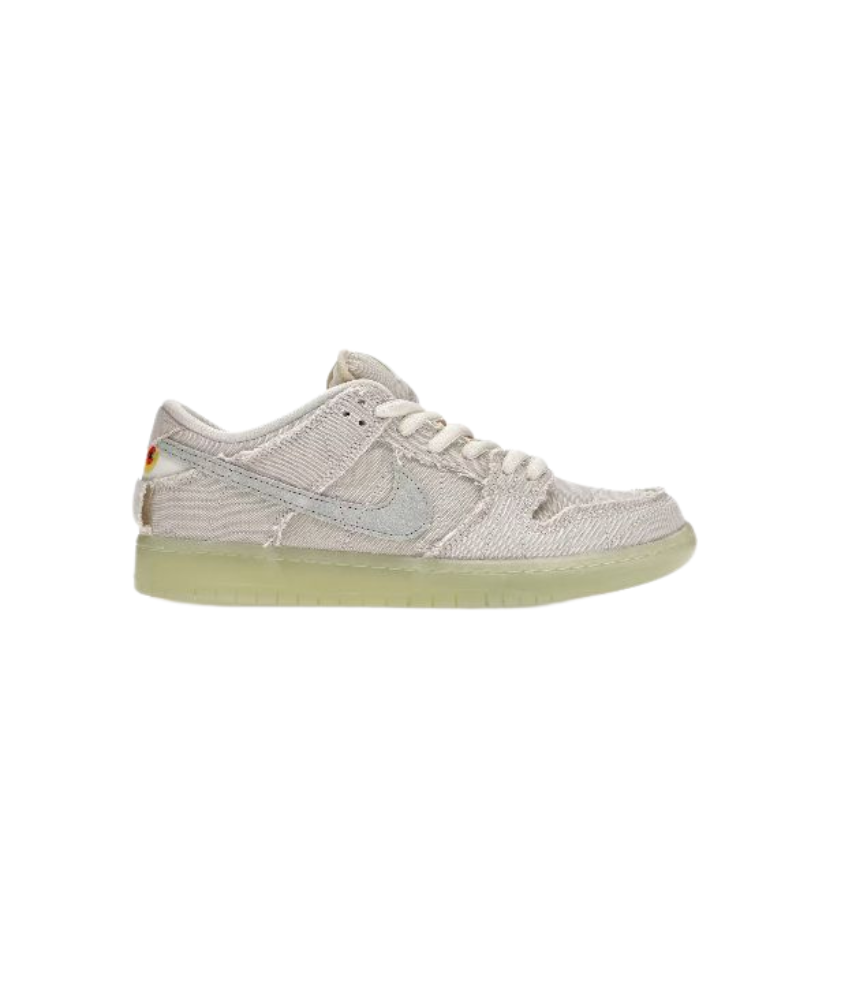 Nike SB Dunk Low “Light Bone / Sail” – Premium Linen-Textile Skate Sneaker